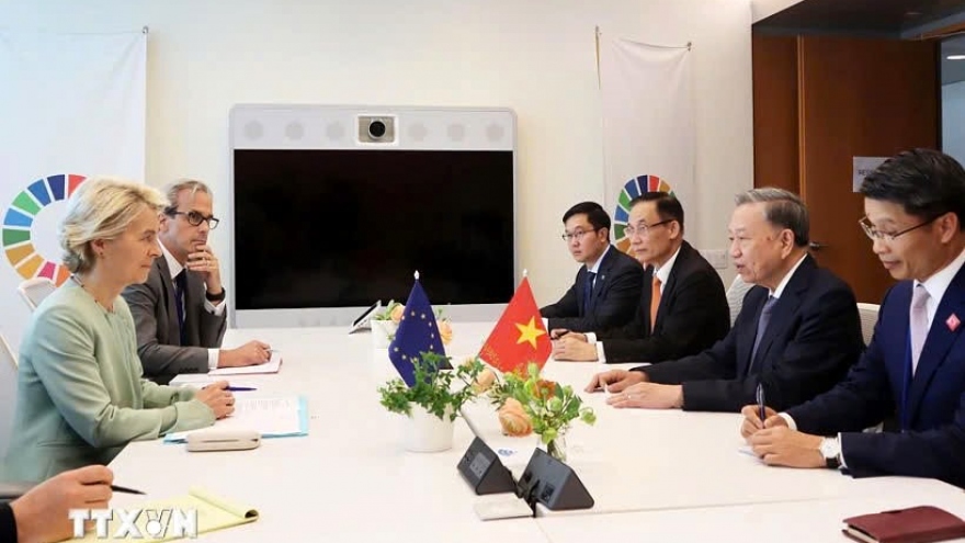 EU expects to soon upgrade relations with Vietnam